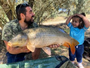 23699E6F-8702-44A1-ABBC-6814C51C5968